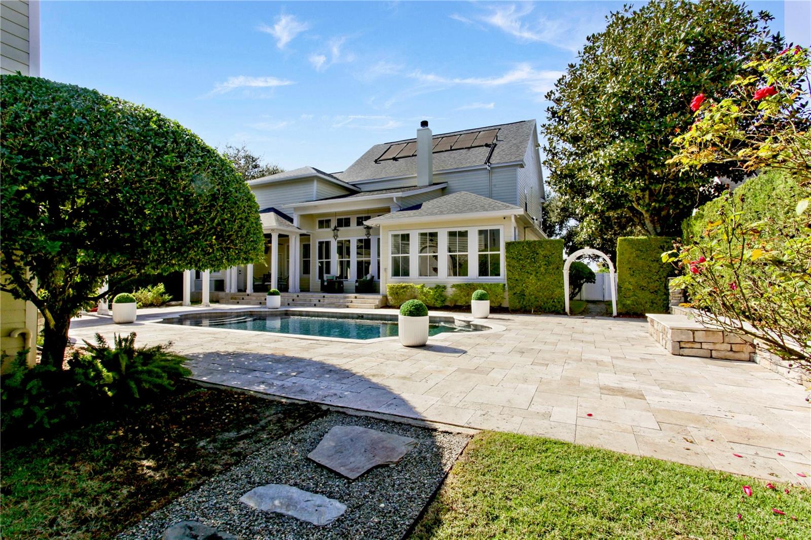 BALDWIN PARKA - Residential