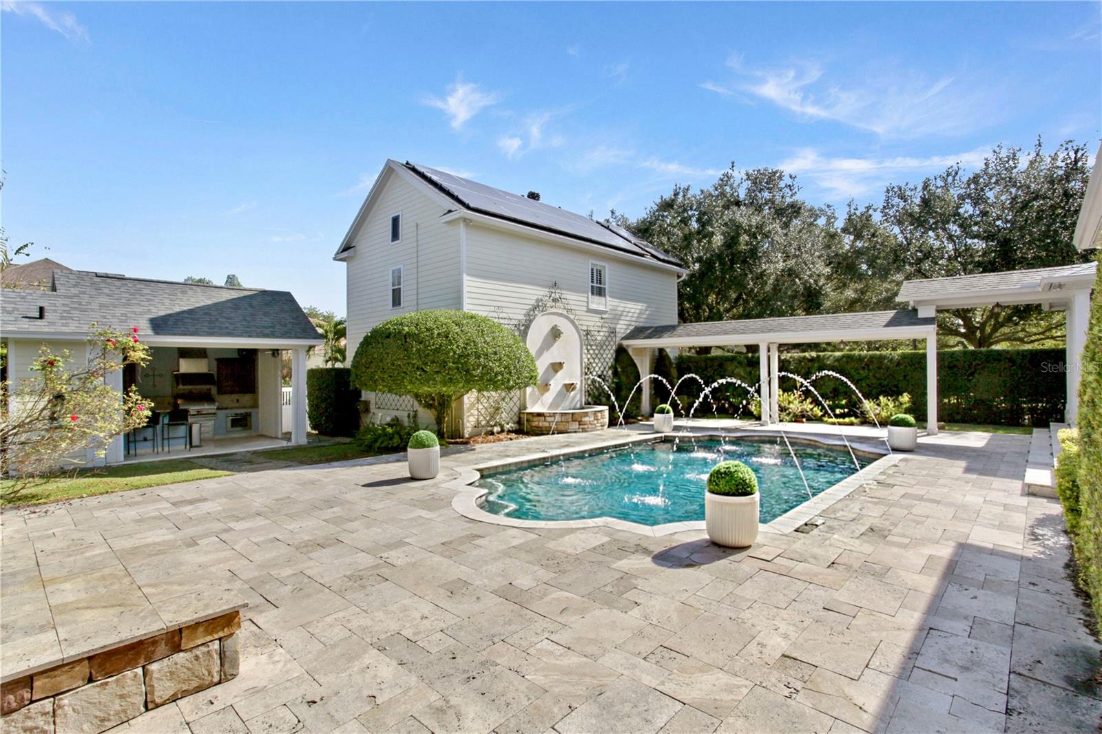 BALDWIN PARKA - Residential