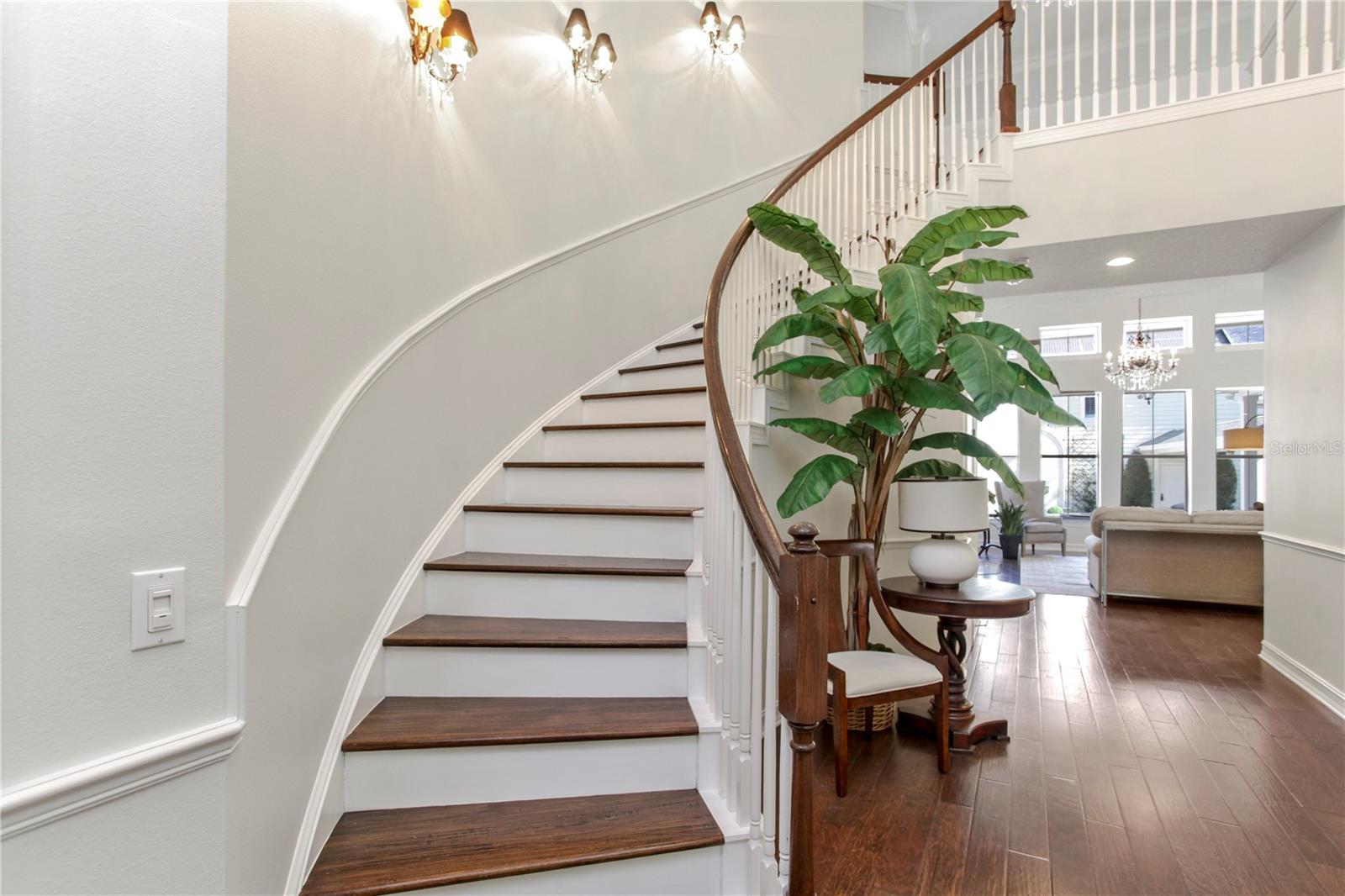 BALDWIN PARKA - Residential