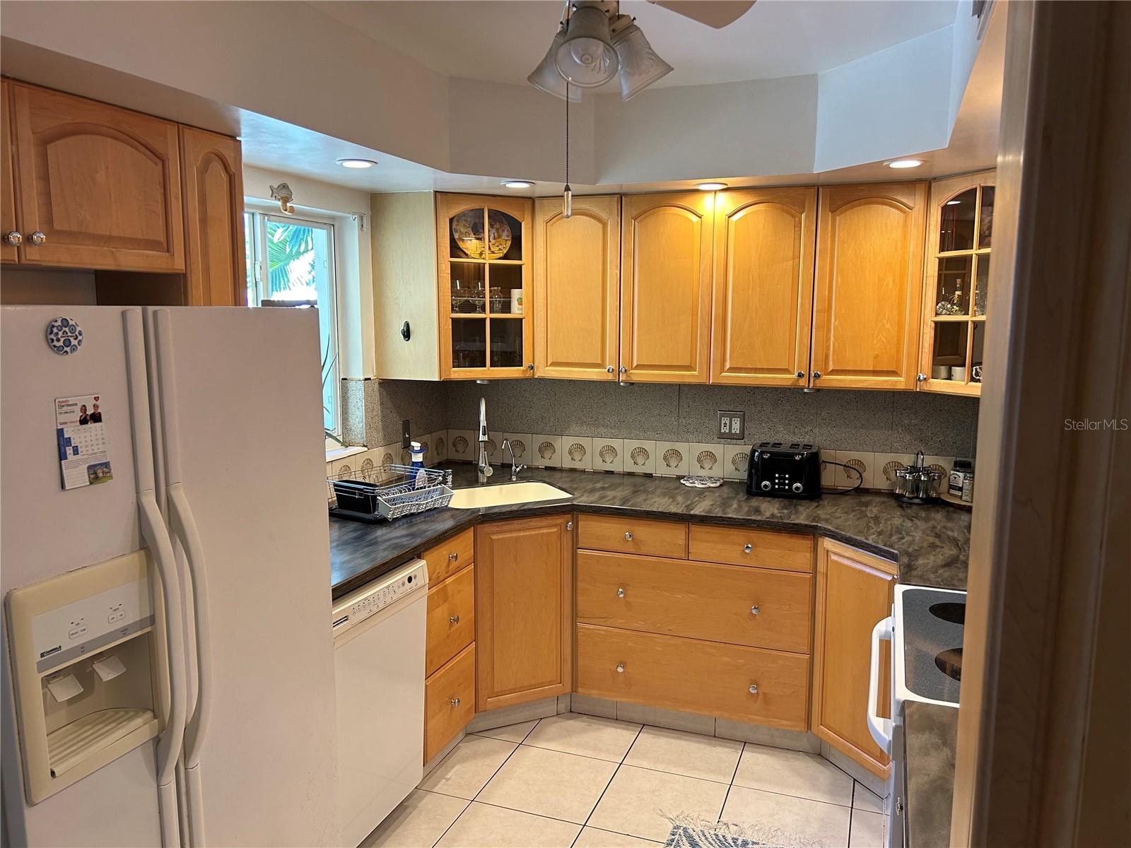 GEM VILLAGE 2ND ADD - Residential Lease