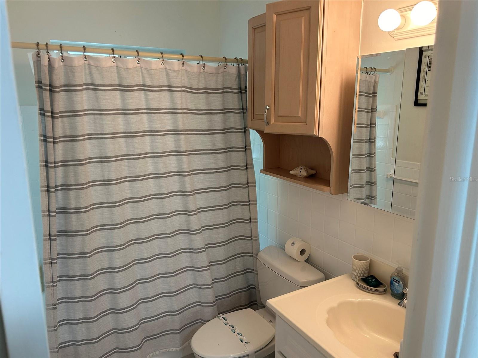 GEM VILLAGE 2ND ADD - Residential Lease