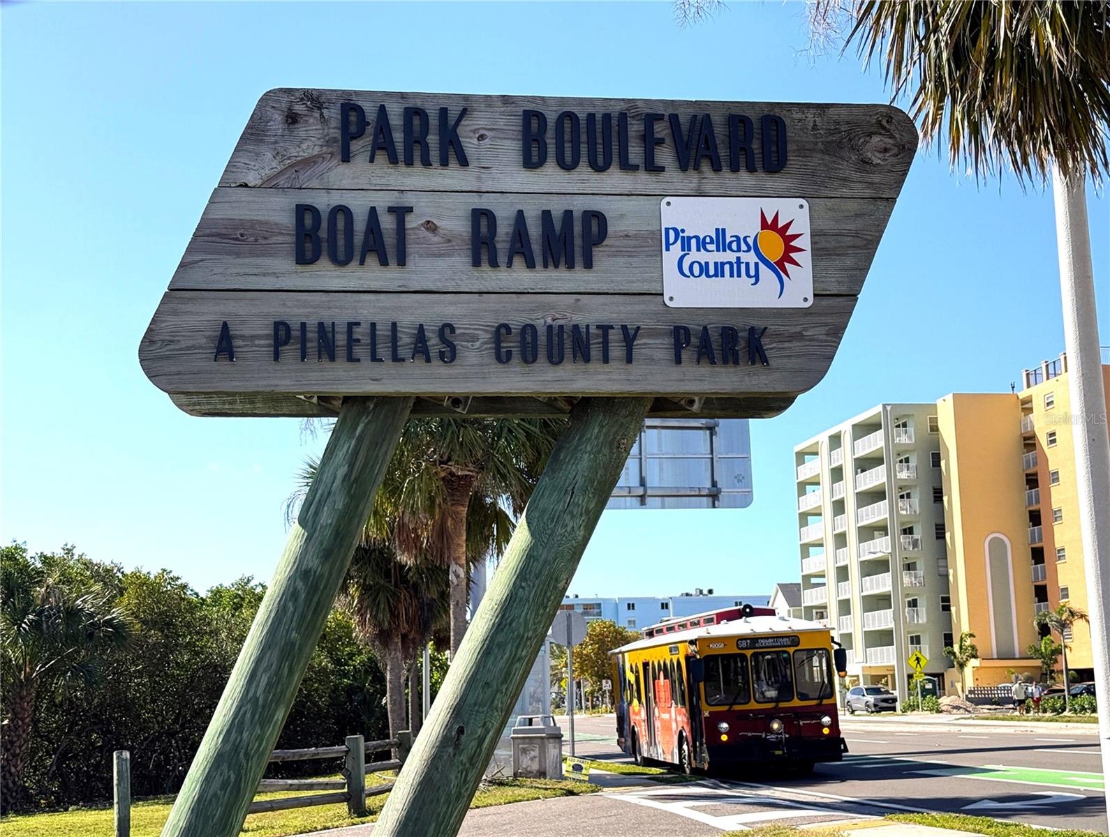 GULFSHORE TWNHS CONDO - Residential