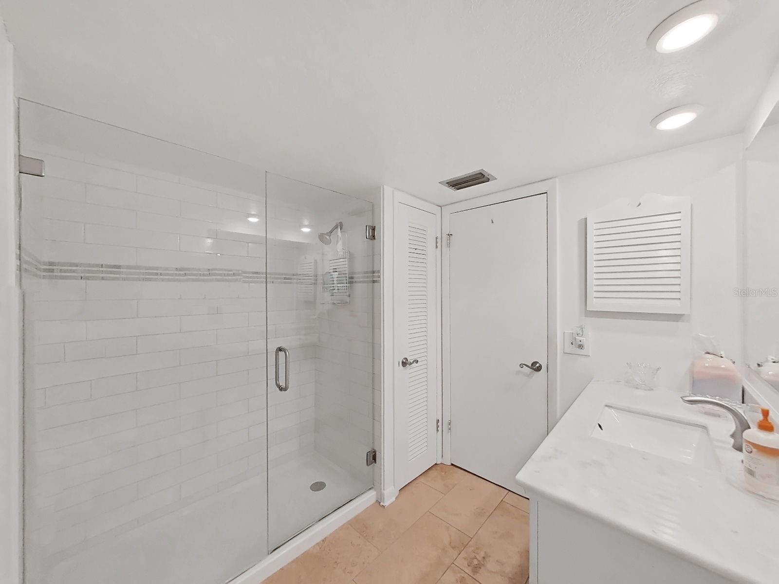 GULFSHORE TWNHS CONDO - Residential