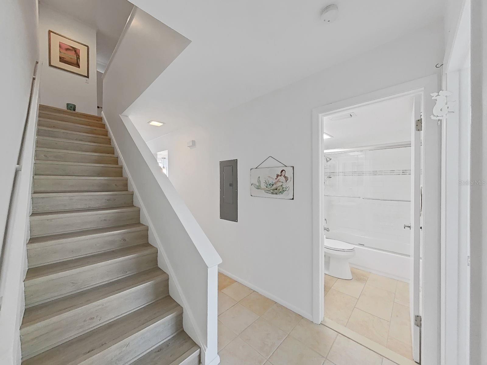 GULFSHORE TWNHS CONDO - Residential