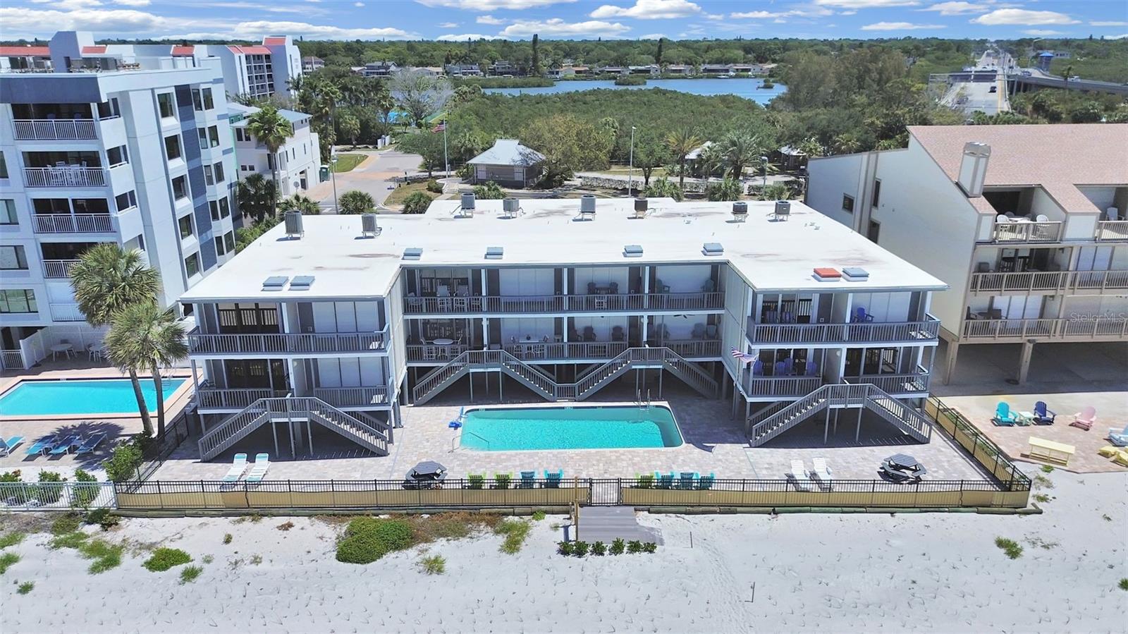 19020 GULF BOULEVARD 8