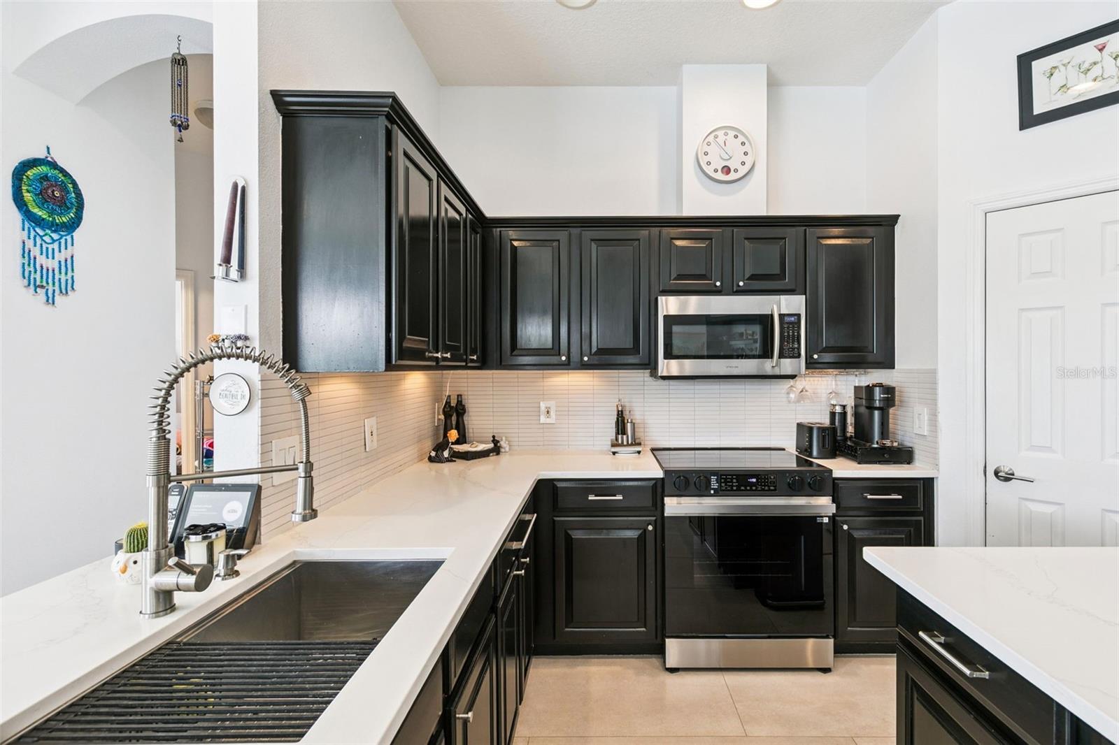 HEATHROW - Residential