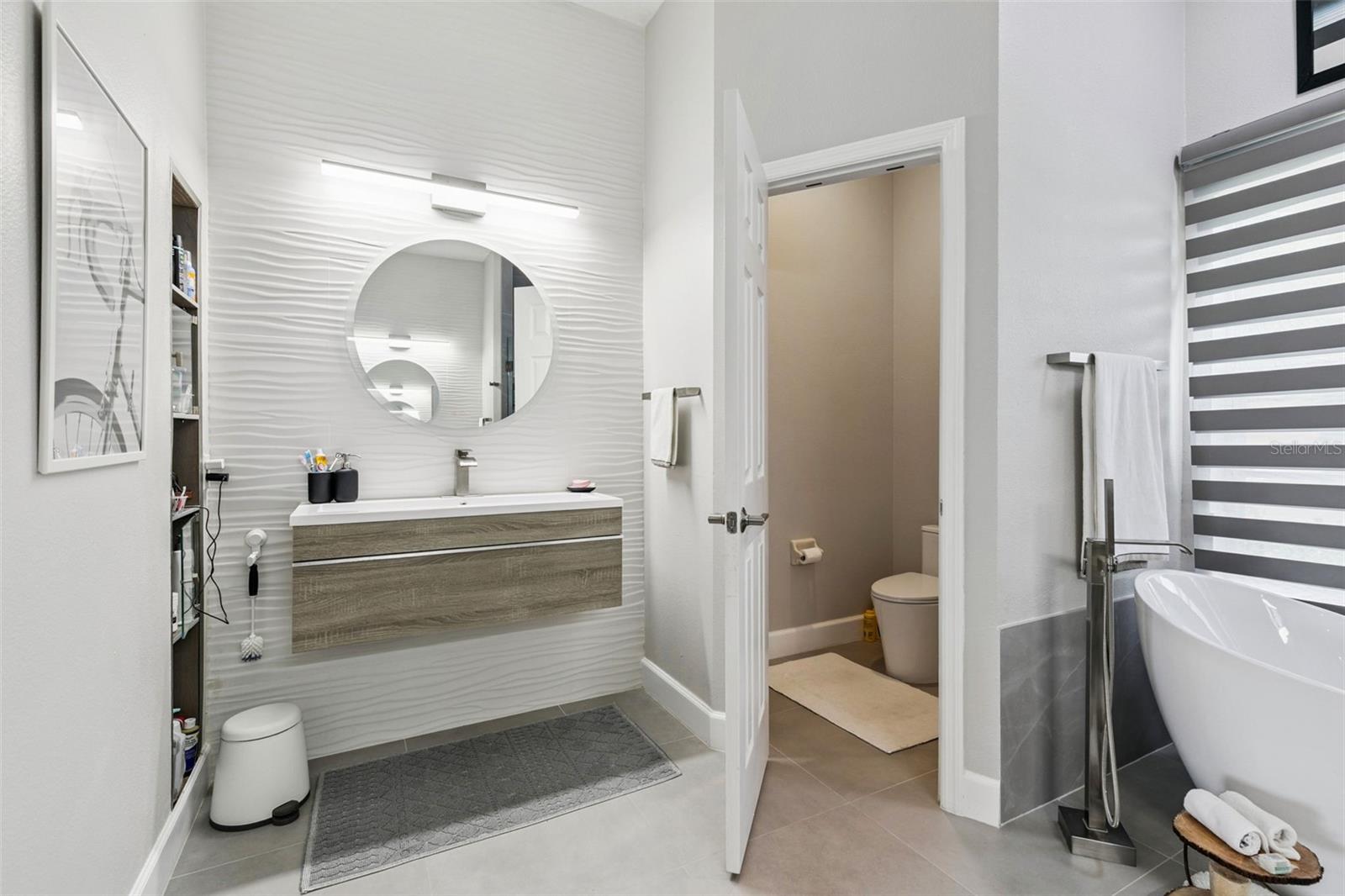 HEATHROW - Residential