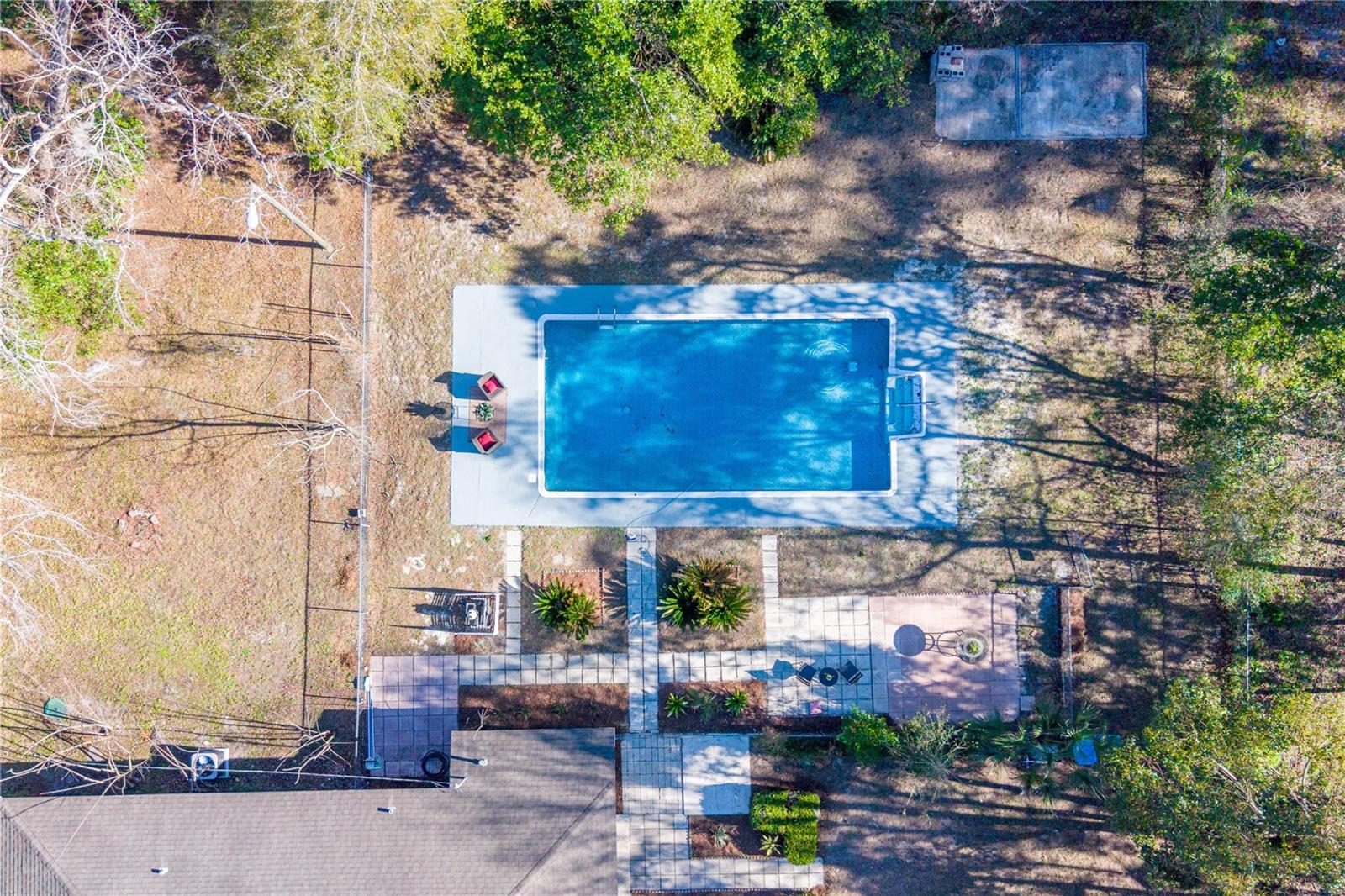 G M WHETSTONE ESTATE ADD TO H S - Residential