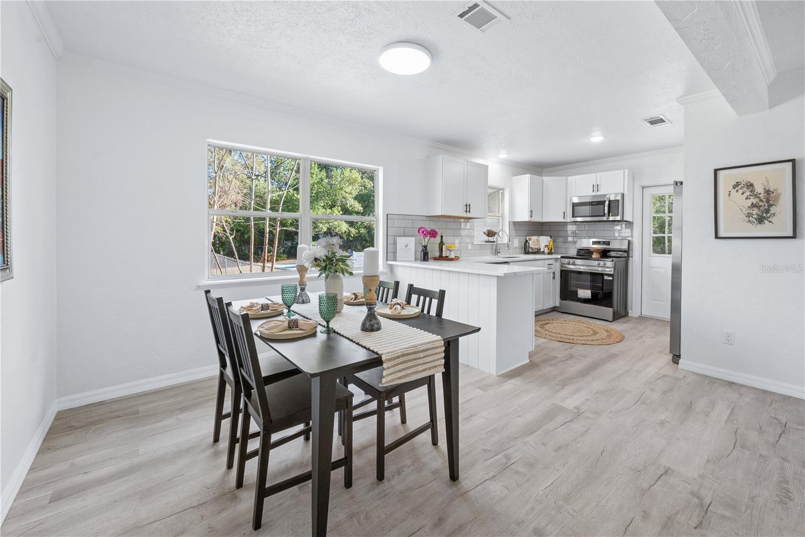 G M WHETSTONE ESTATE ADD TO H S - Residential