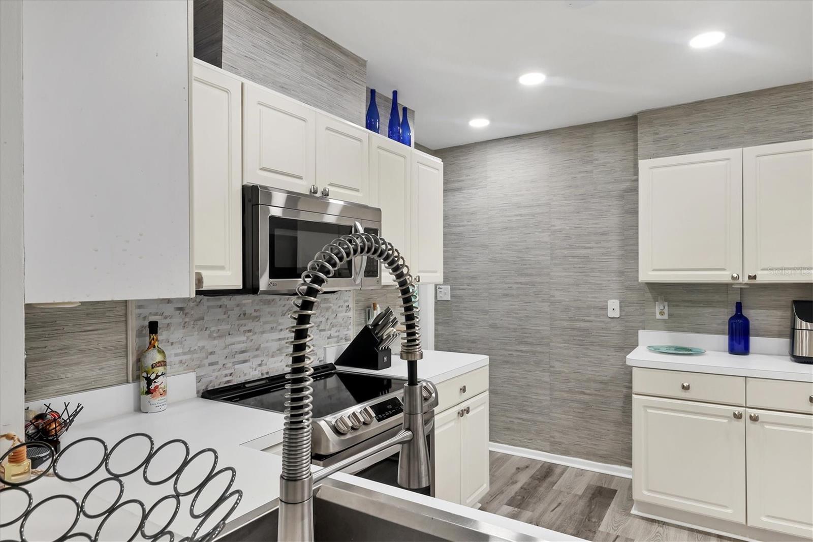 CORAL COVE - Residential