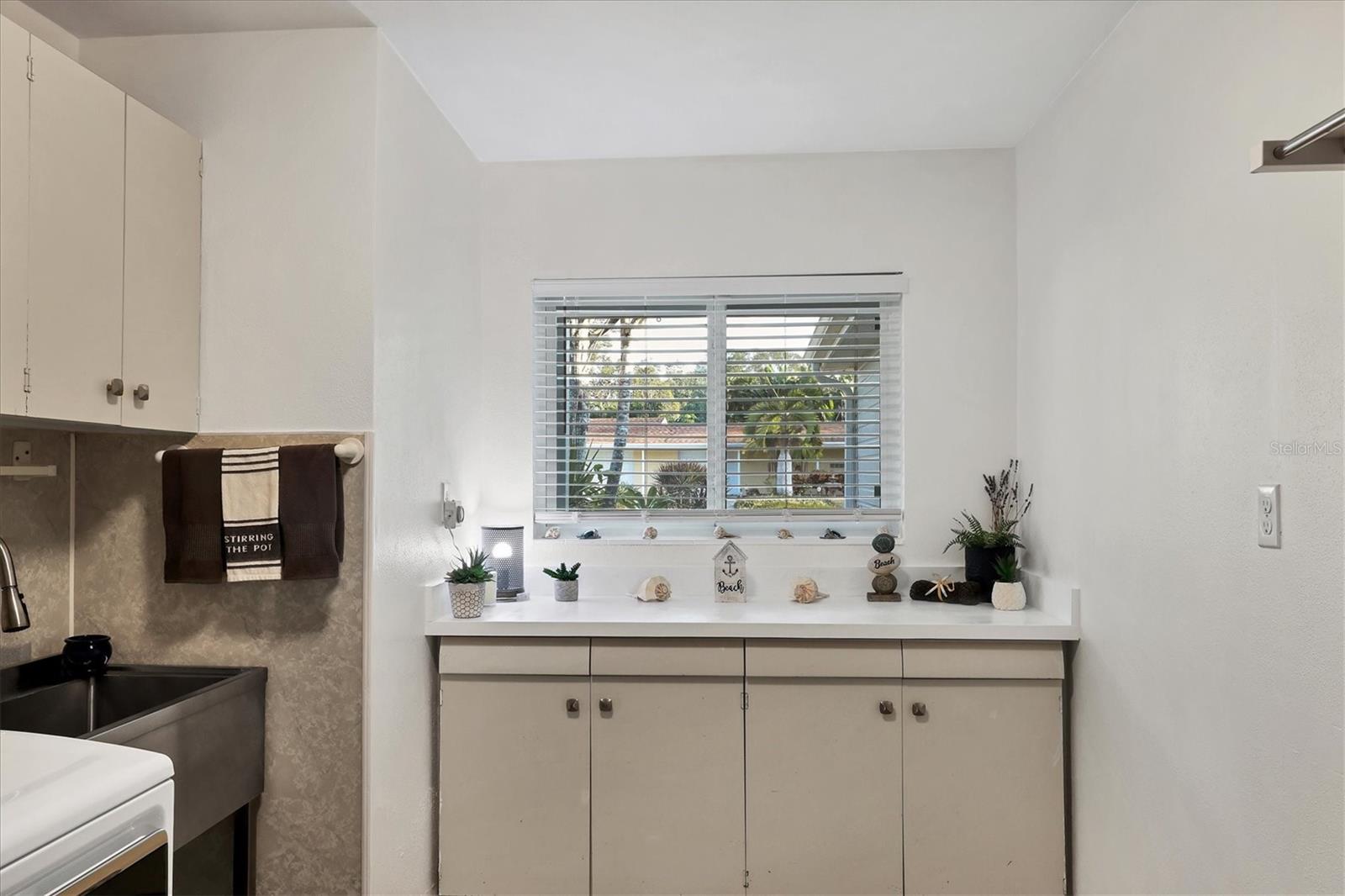 CORAL COVE - Residential