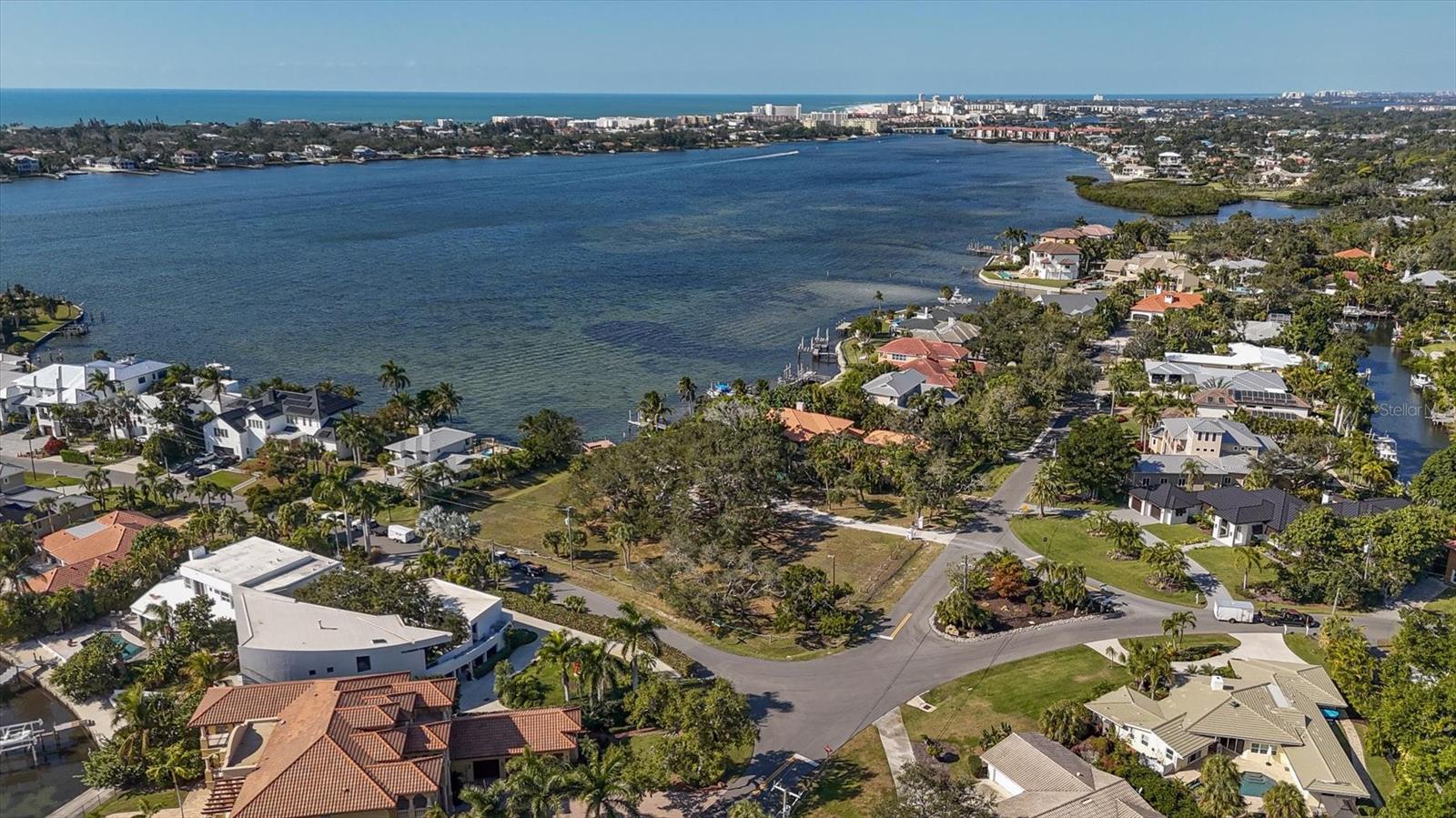 CORAL COVE - Residential