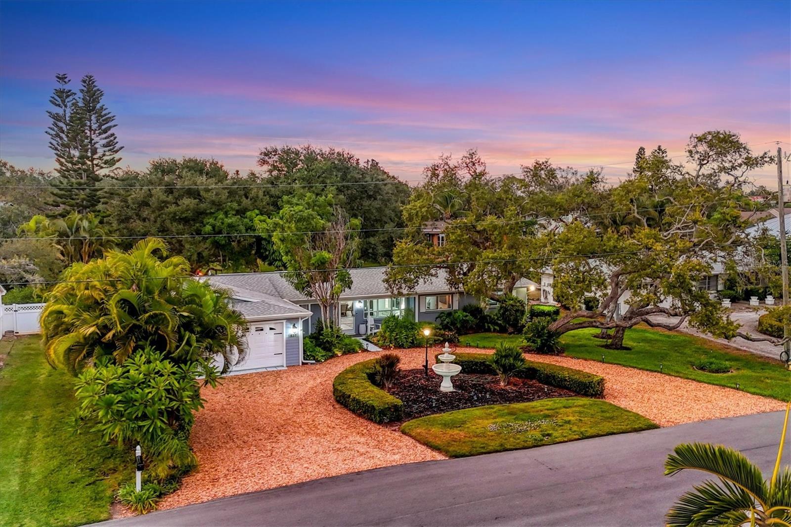 CORAL COVE - Residential