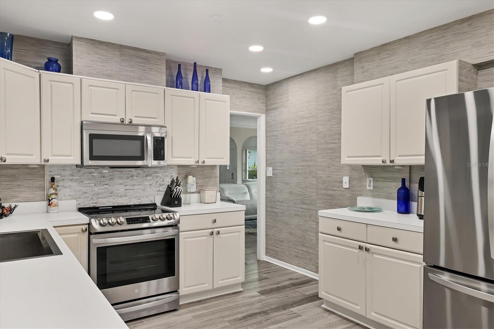 CORAL COVE - Residential