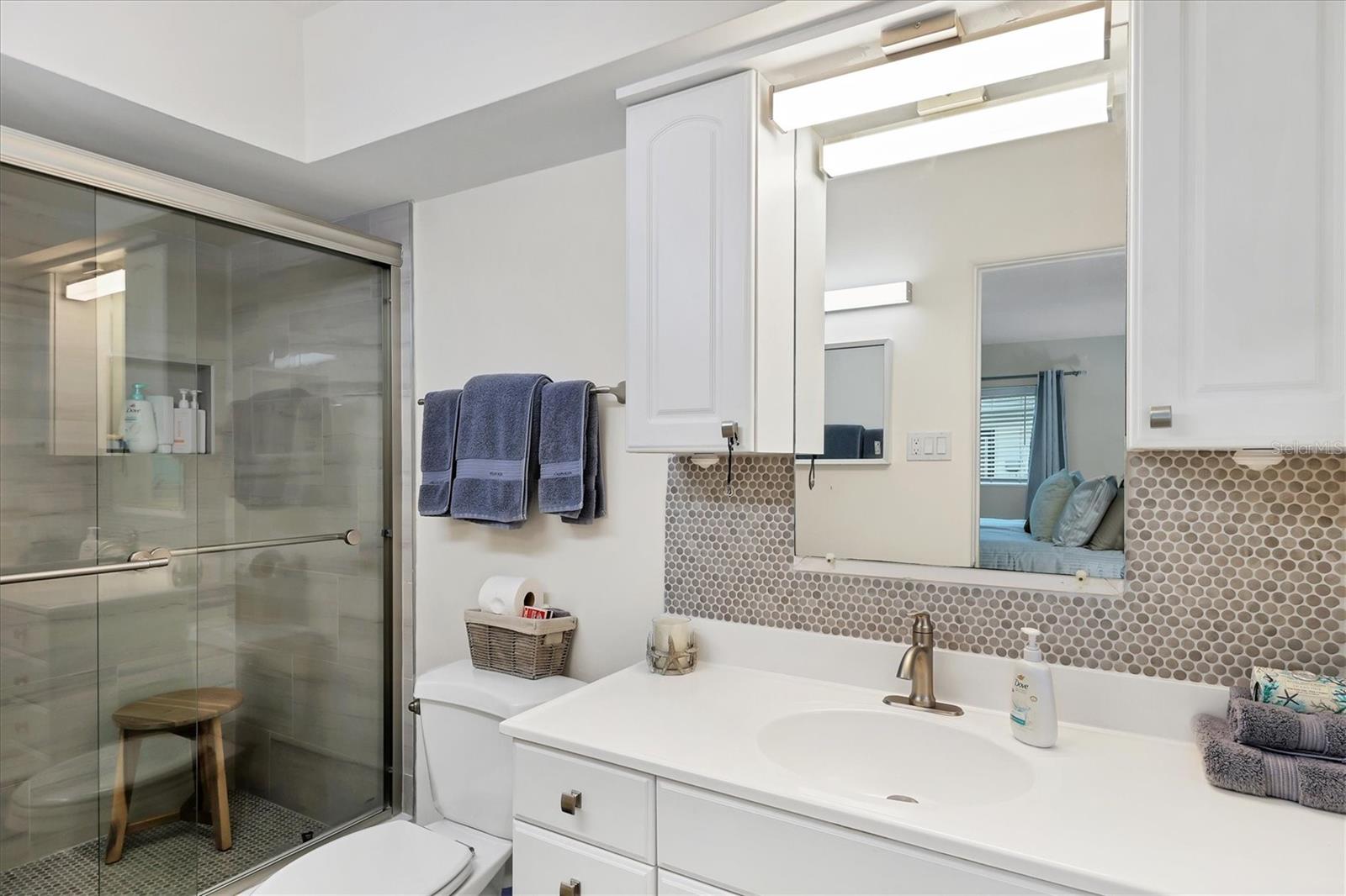 CORAL COVE - Residential