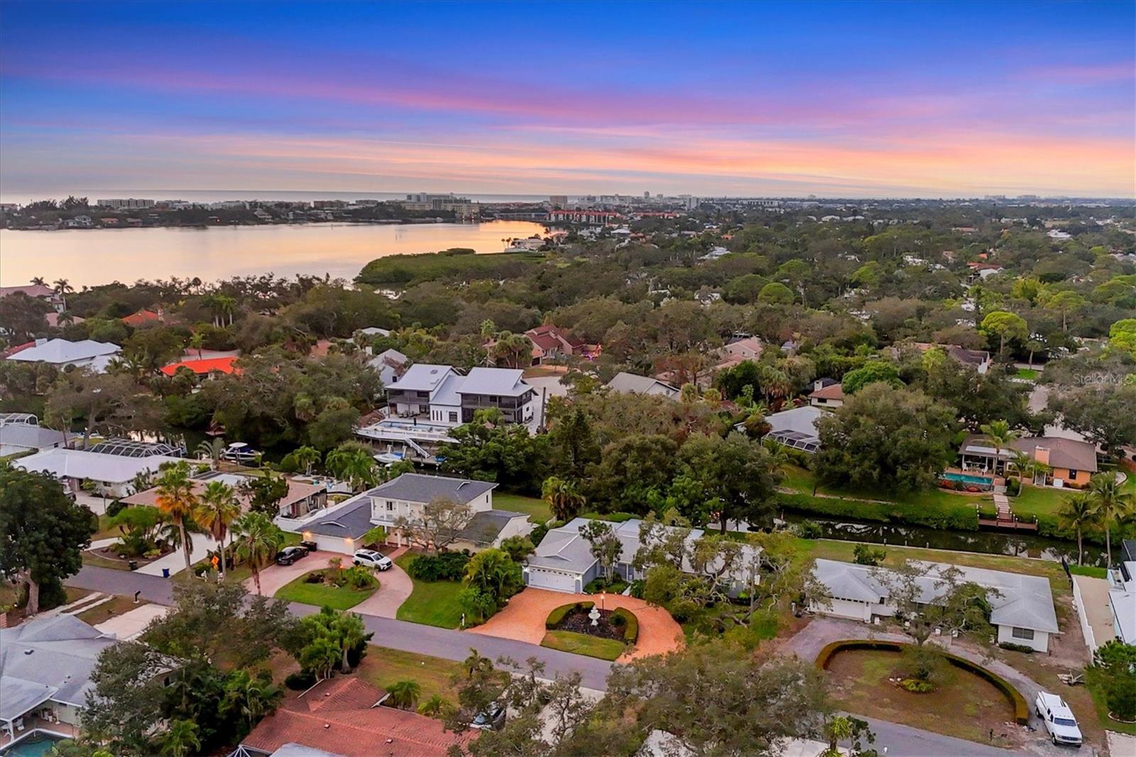 CORAL COVE - Residential