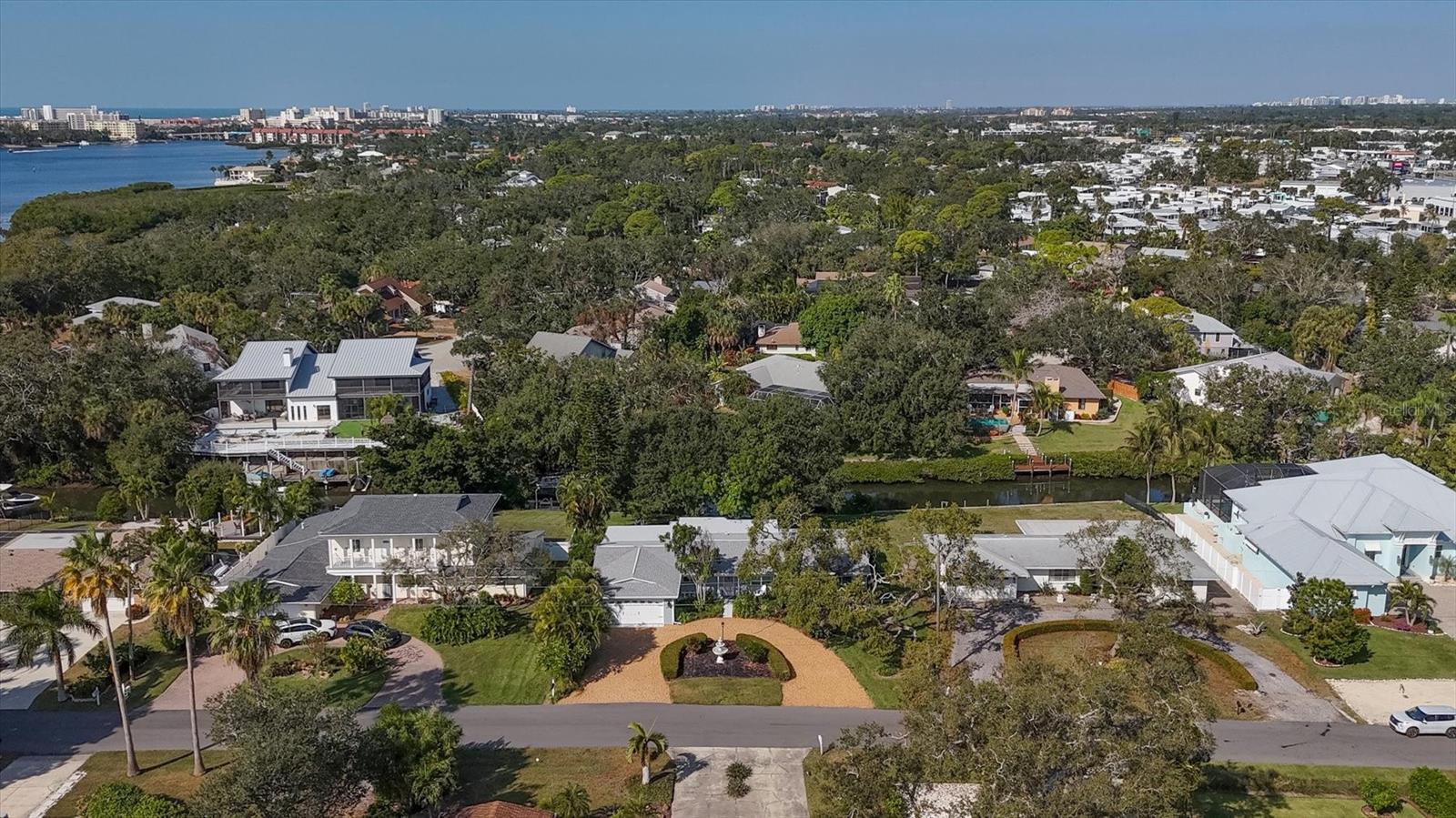 CORAL COVE - Residential