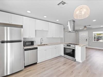 NOKOMIS - Residential Lease