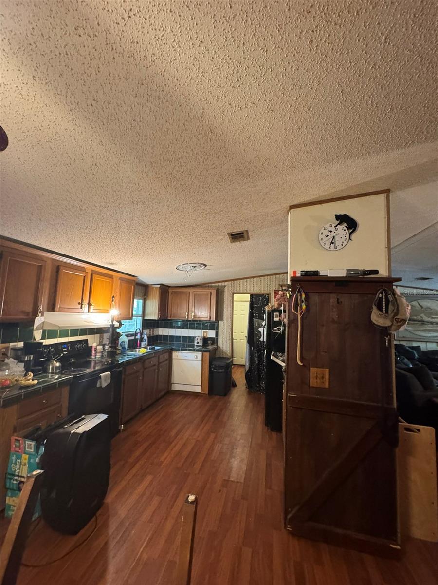 HIGHLAND MEADOWS - Residential