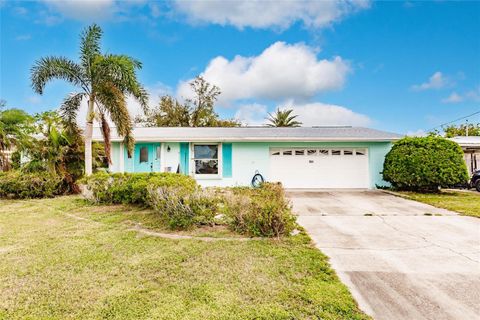 A home in PORT CHARLOTTE