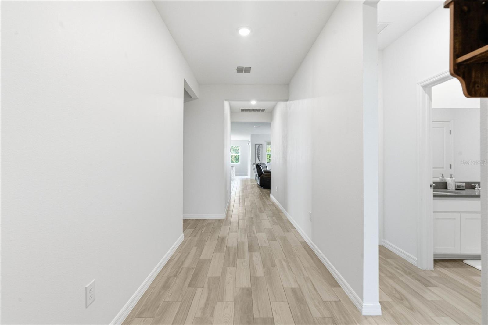 SOUTH FORK S & TR T - Residential