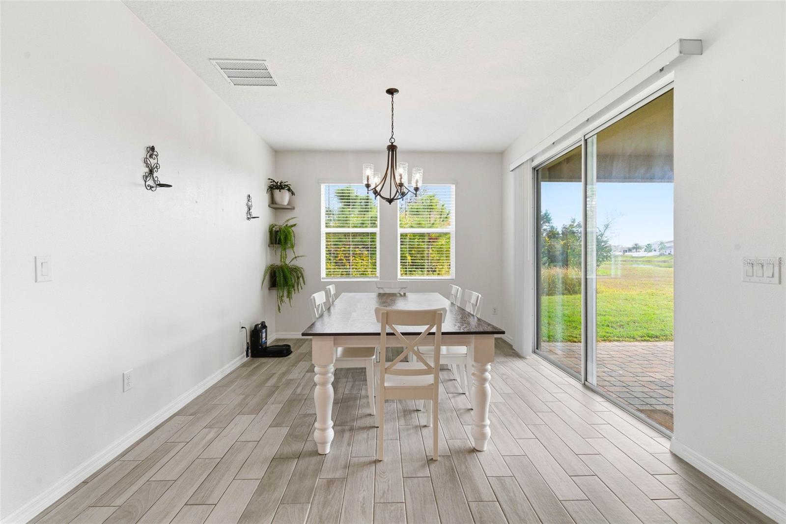 SOUTH FORK S & TR T - Residential