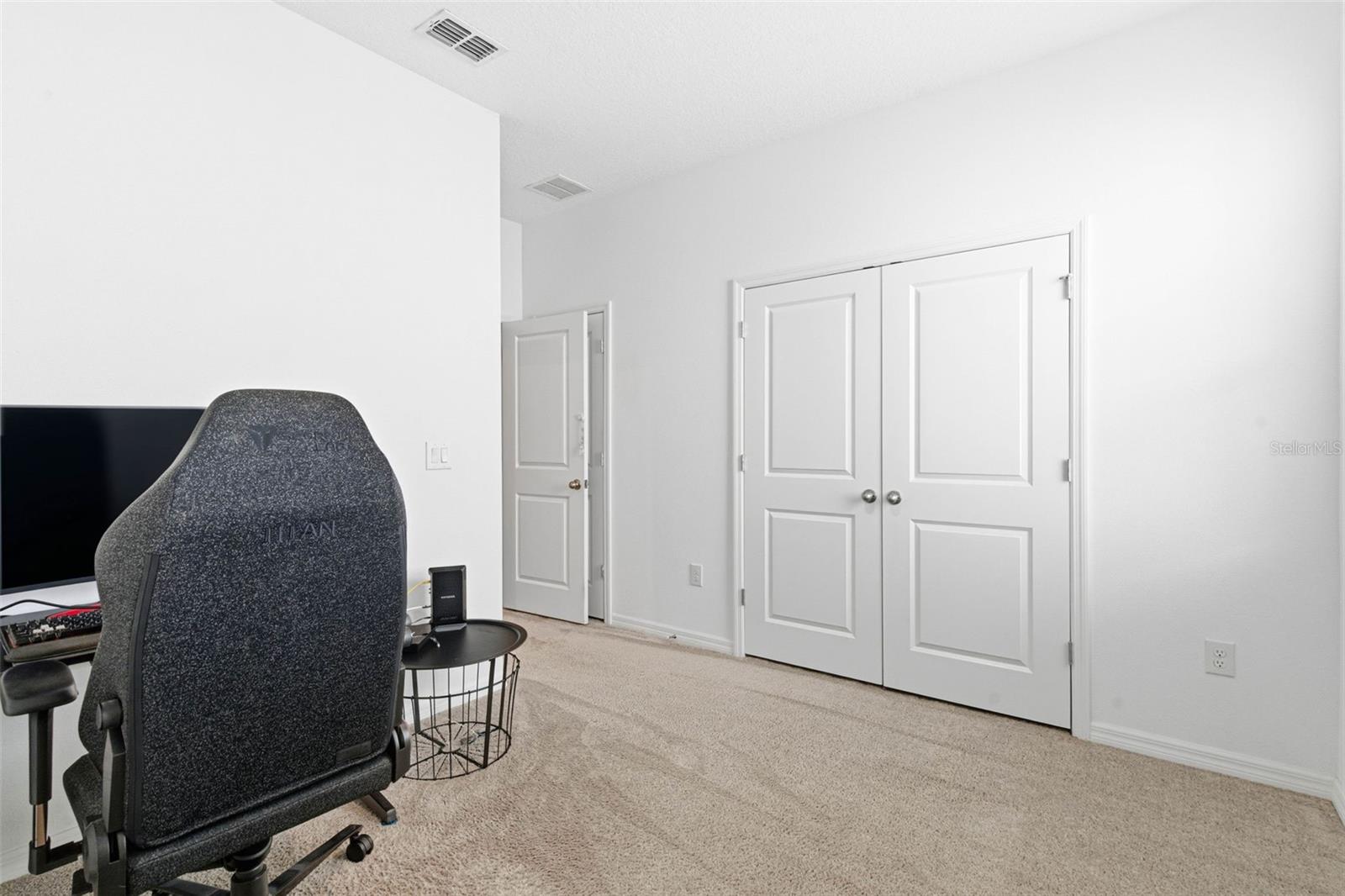 SOUTH FORK S & TR T - Residential