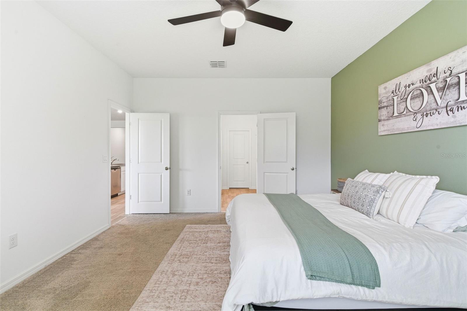 SOUTH FORK S & TR T - Residential