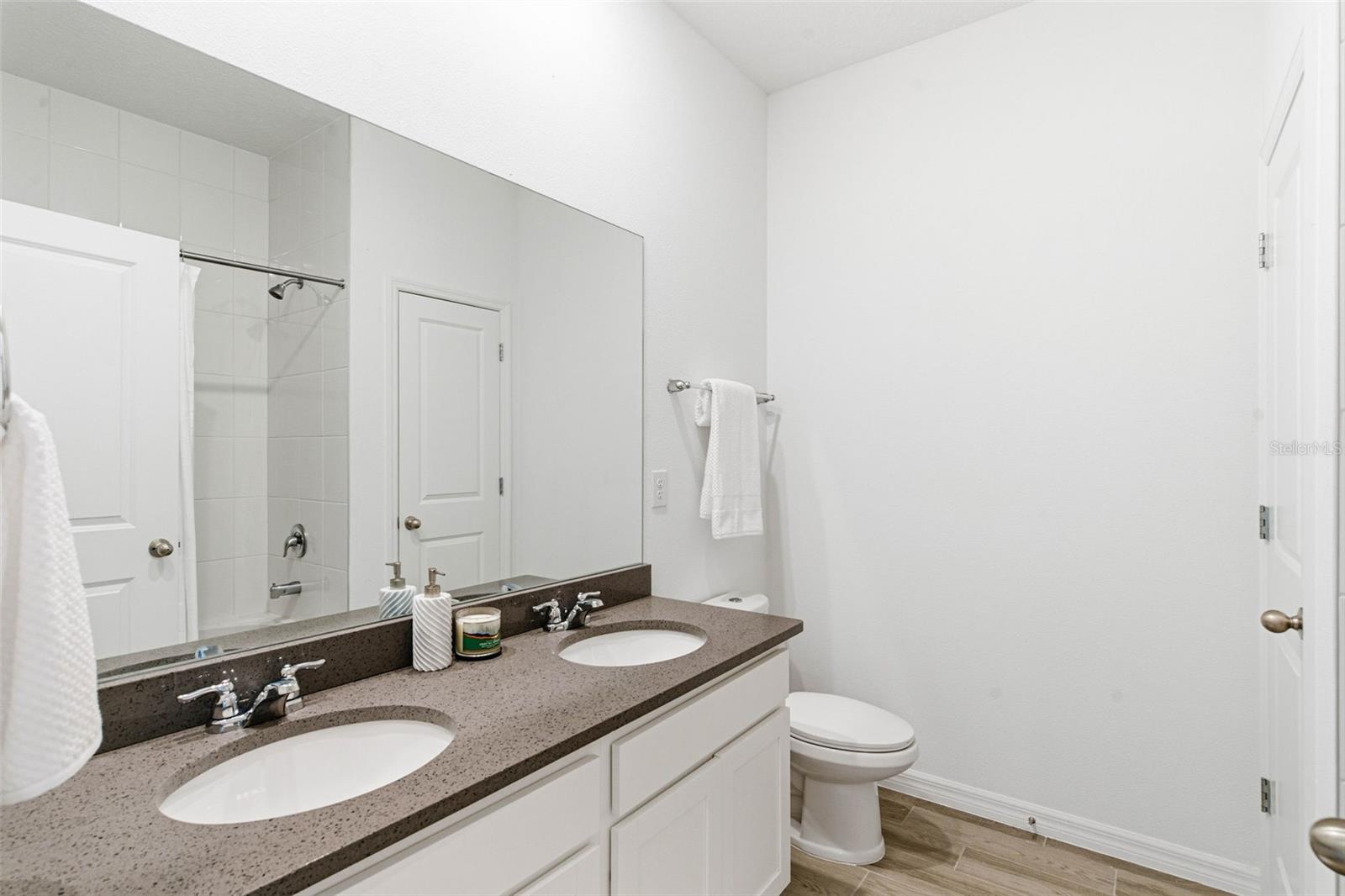 SOUTH FORK S & TR T - Residential