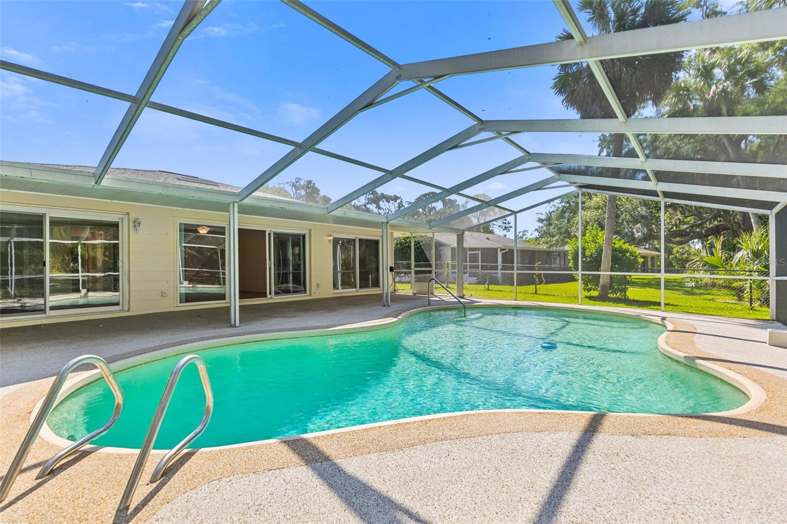 LAKE FOREST & LAKE FOREST NORTH - Residential Lease