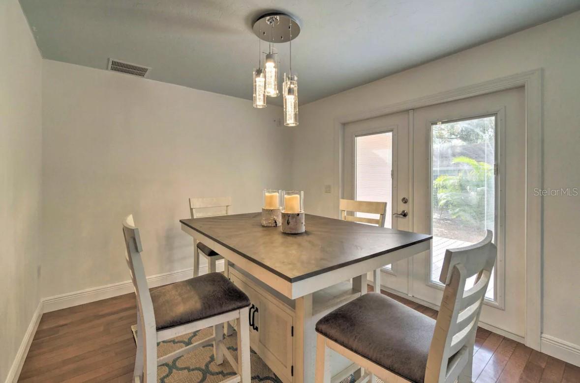 SOUTH HIGHLAND AMD OF - Residential Lease