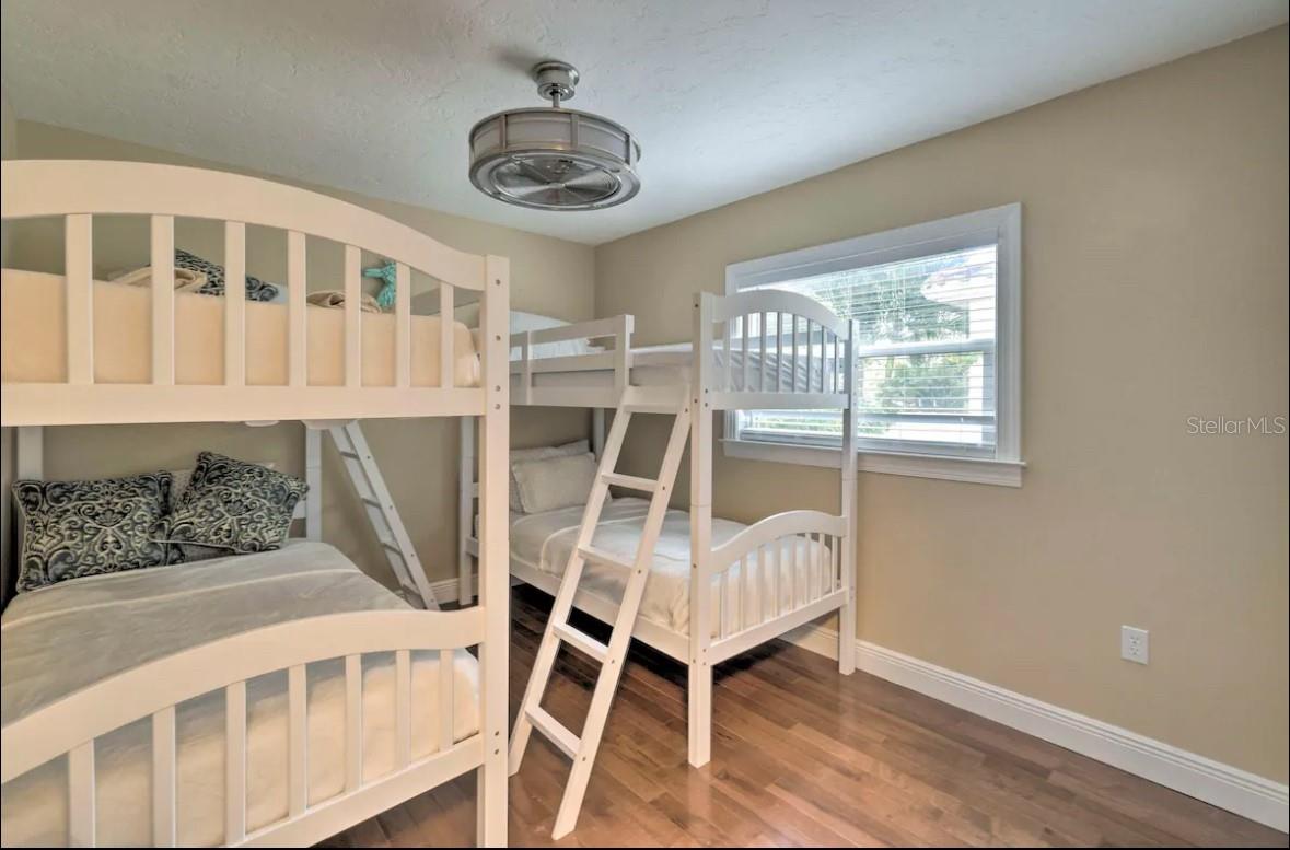 SOUTH HIGHLAND AMD OF - Residential Lease