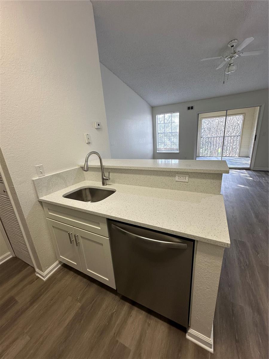 BELMONT/PK CENTRAL CONDO - Residential