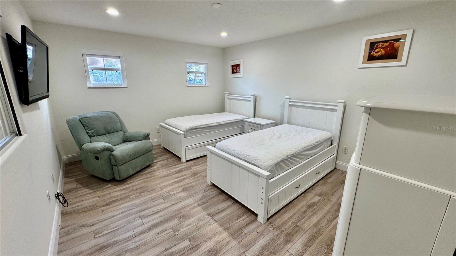 TOSCANA W - Residential Lease