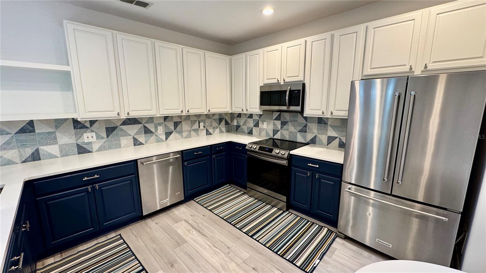 TOSCANA W - Residential Lease