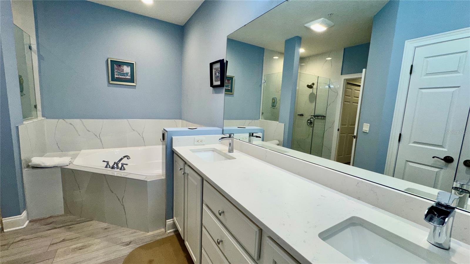 TOSCANA W - Residential Lease