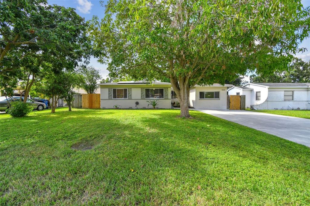 Photo of 5010 8th Avenue N, St Petersburg, FL 33710 (MLS # TB8434633)