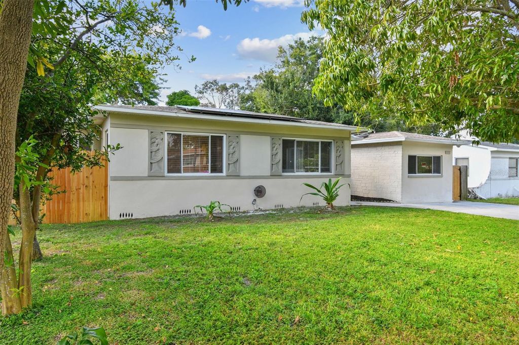 Photo of 5010 8th Avenue N, St Petersburg, FL 33710 (MLS # TB8434633)