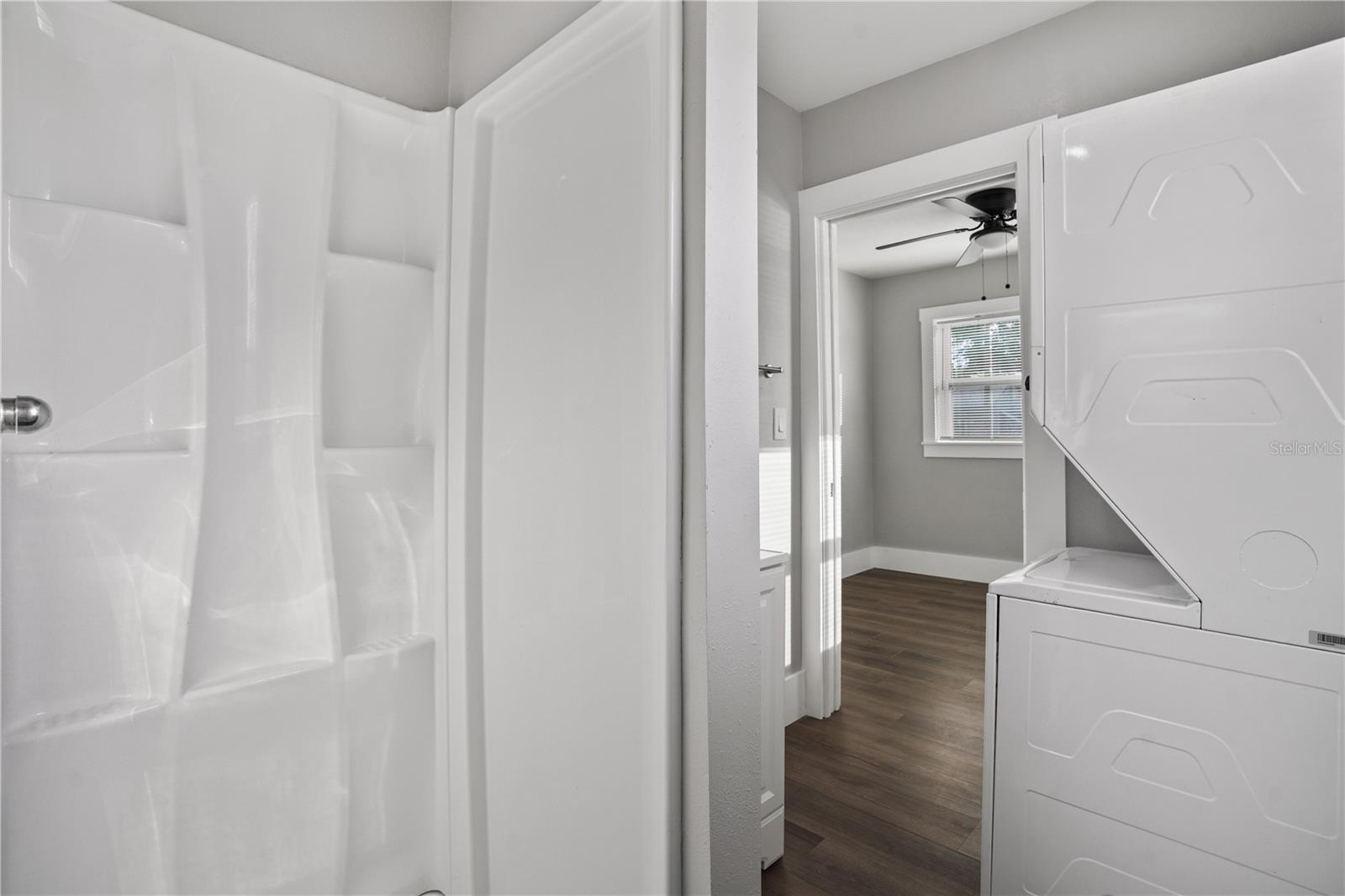 HIGHLAND PARK - Residential Income