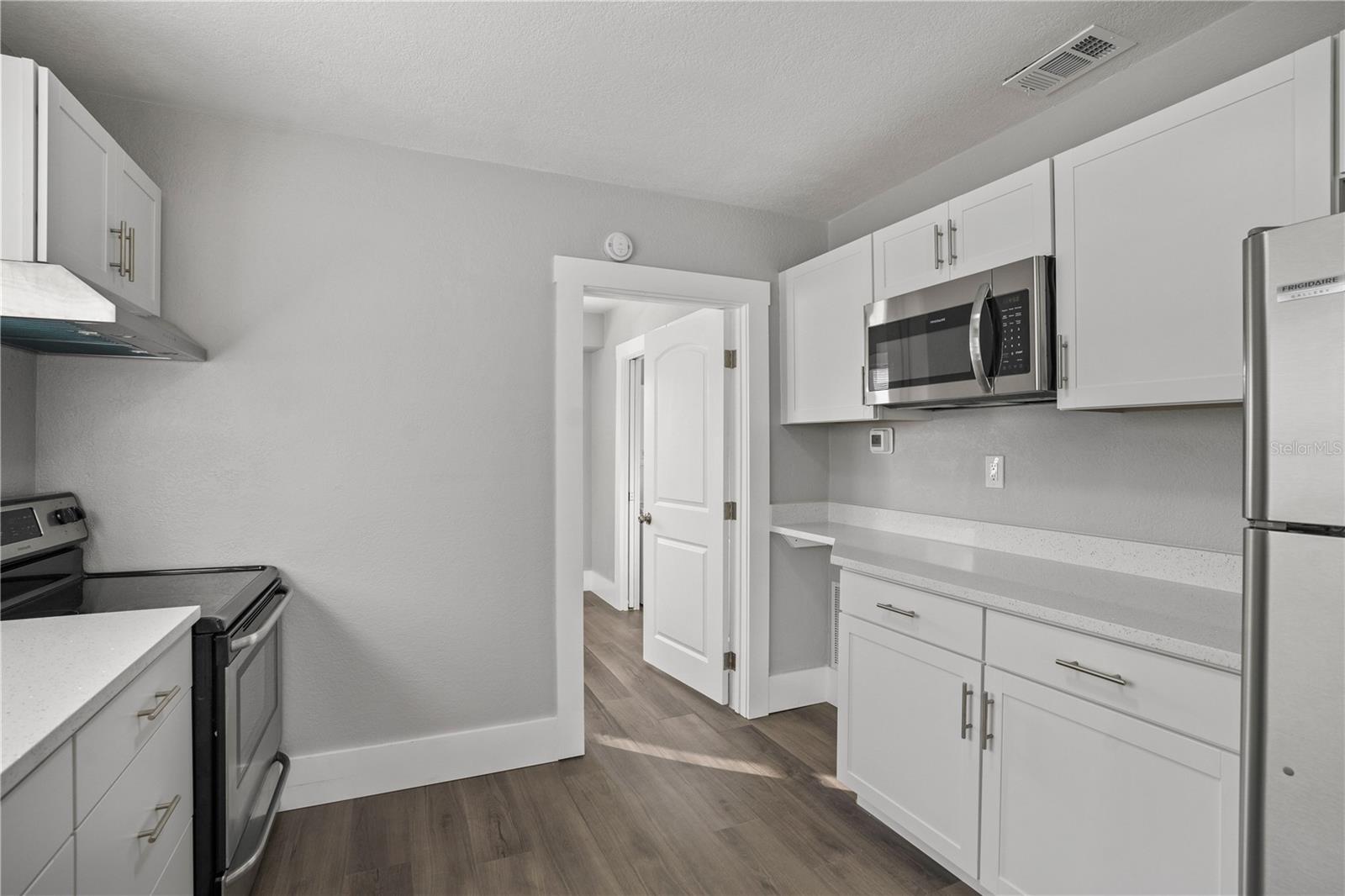 HIGHLAND PARK - Residential Income