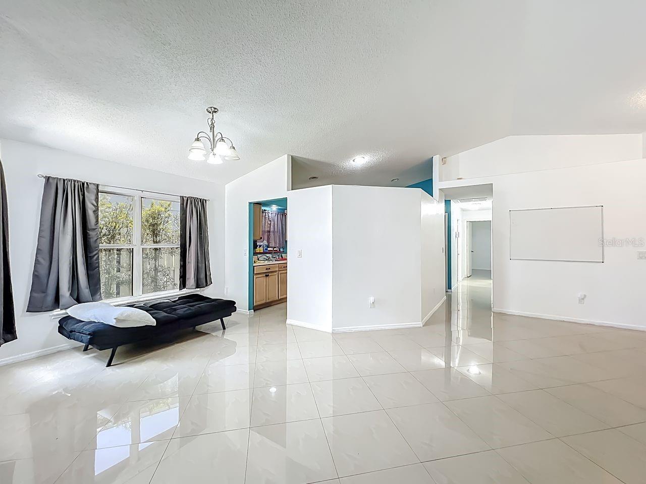 PEBBLE CREEK PH 1 - Residential