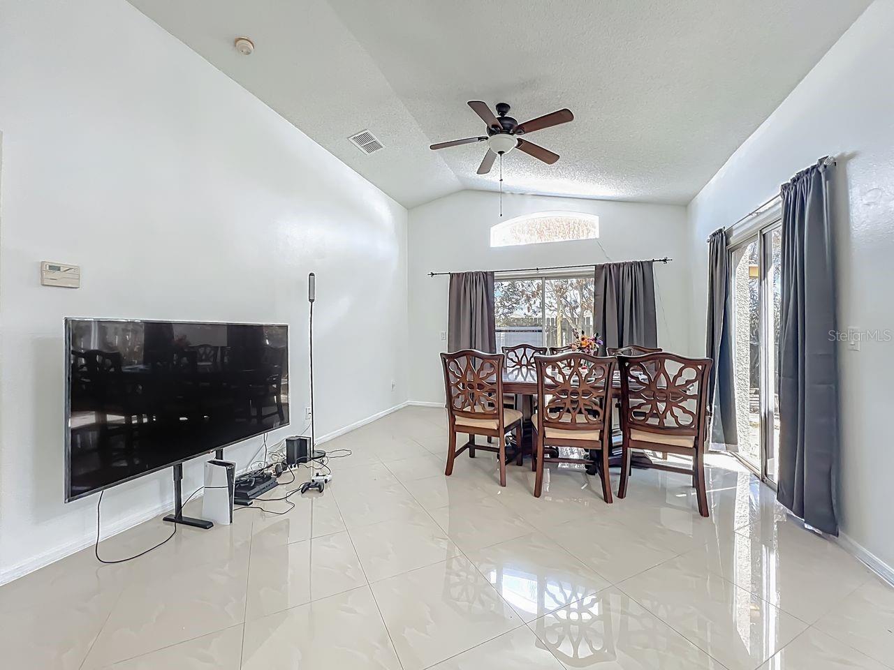 PEBBLE CREEK PH 1 - Residential