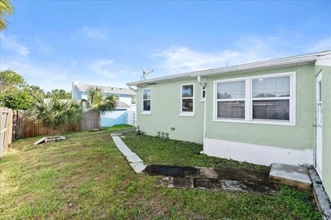 A home in DAYTONA BEACH