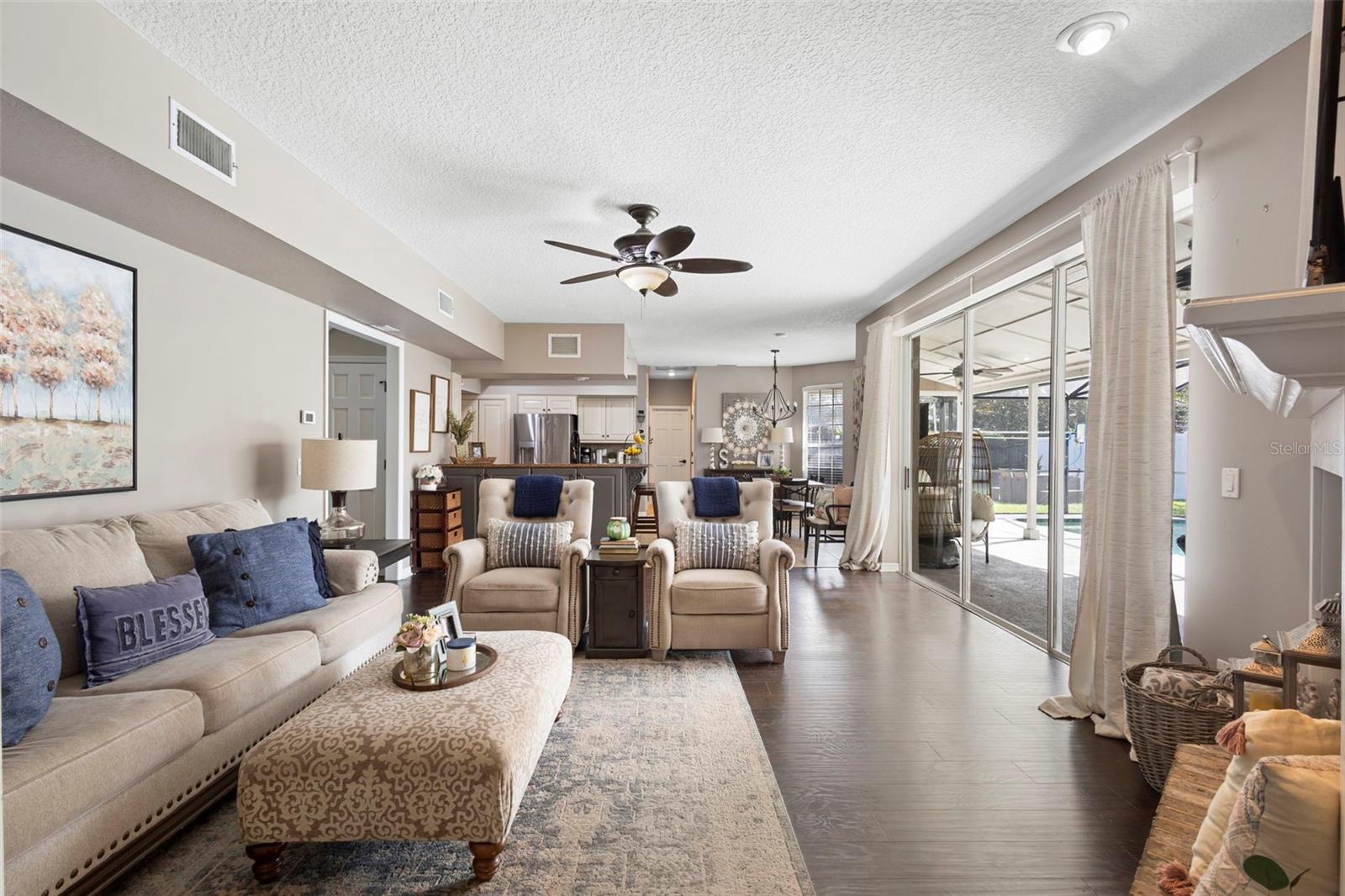 REMINGTON PARK - Residential