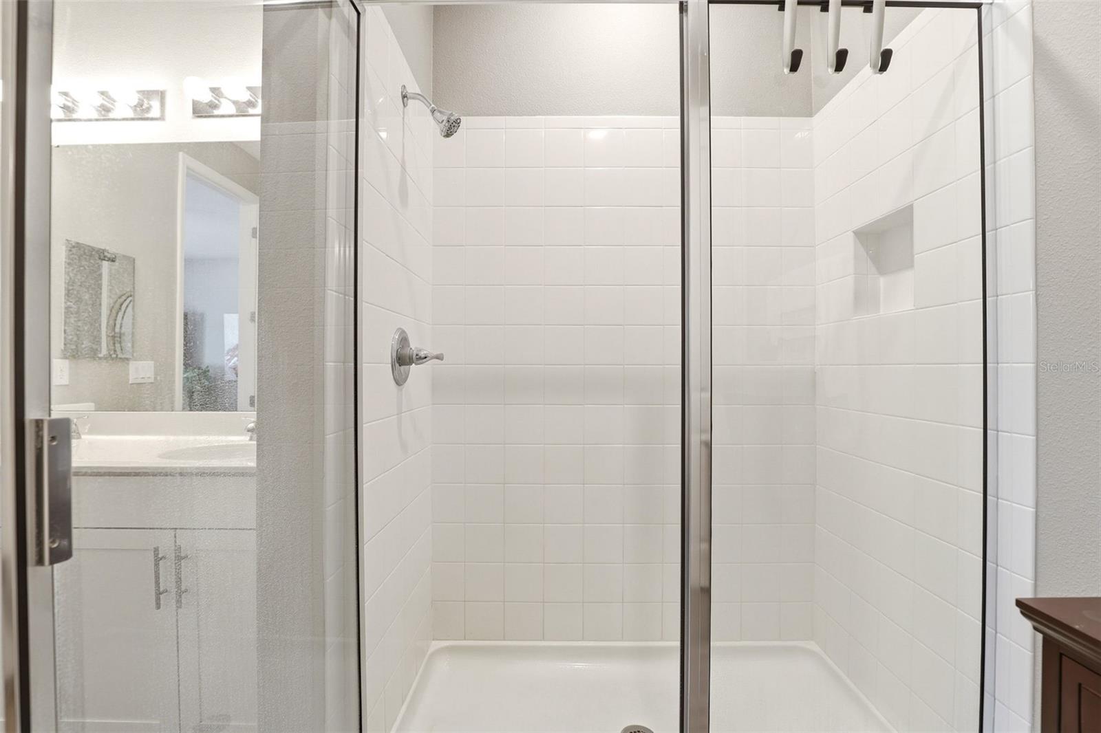 SPRING CREEK - Residential