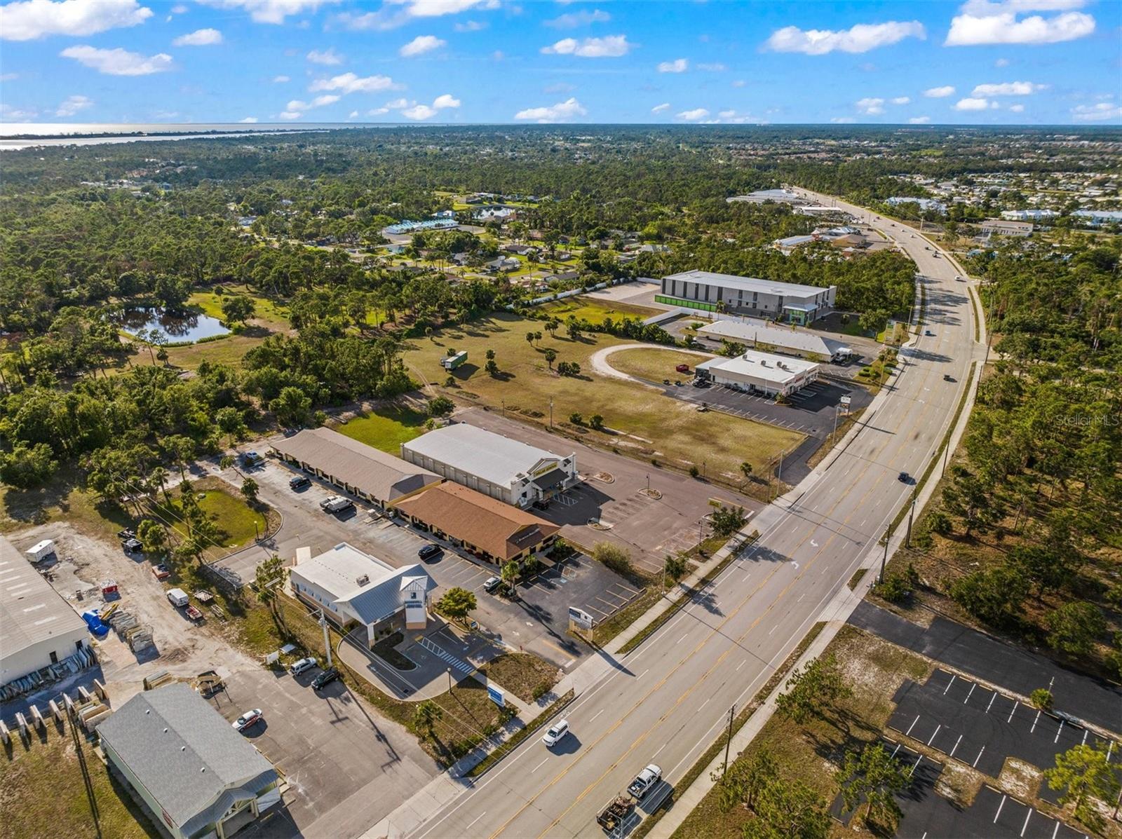 PINE PLAZA - Commercial Sale