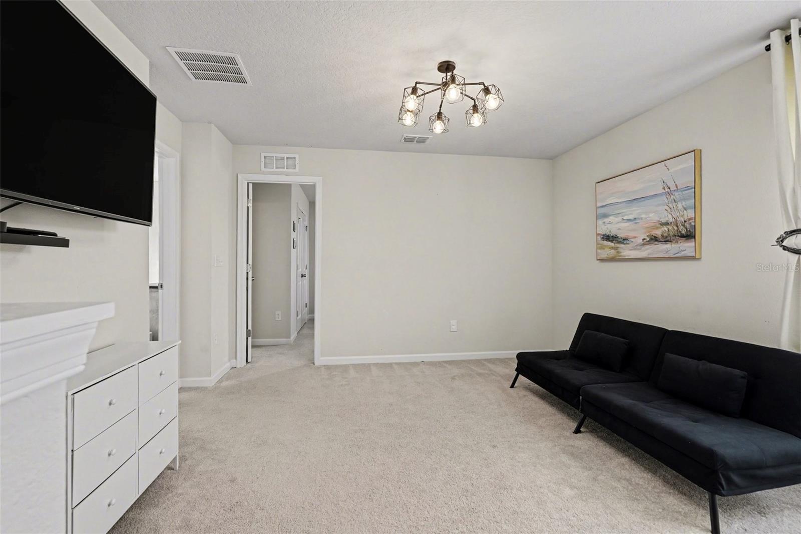 SUMMERWOODS - Residential