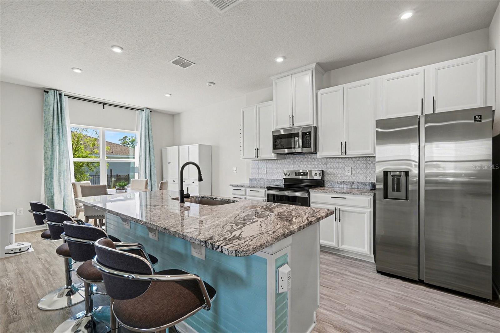 SUMMERWOODS - Residential