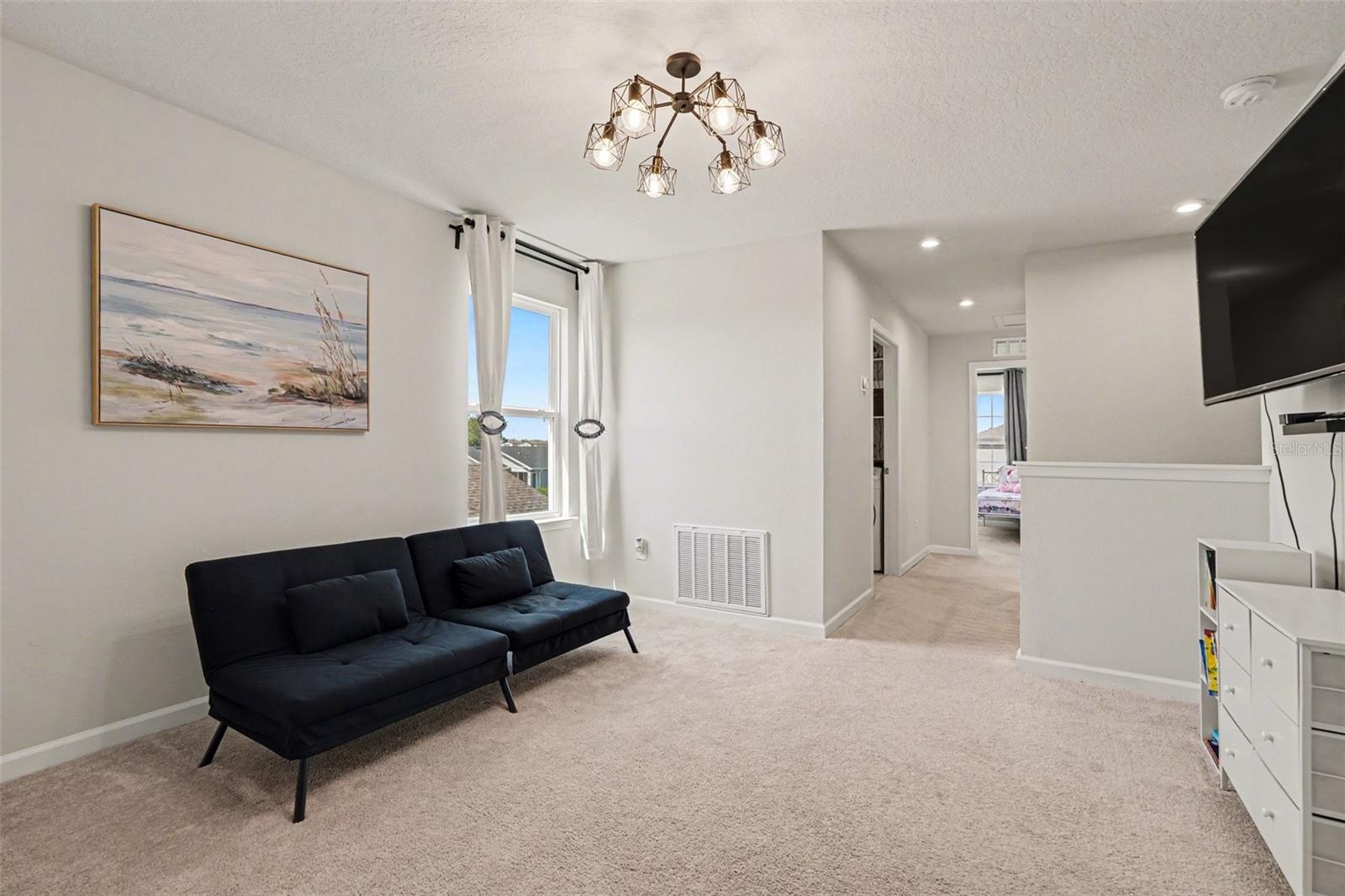 SUMMERWOODS - Residential