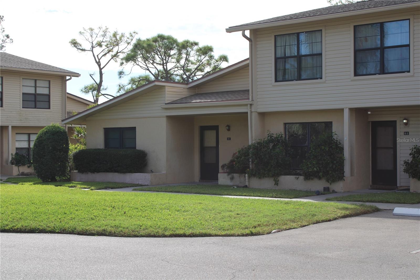 HORIZON TWNHS - Residential Lease